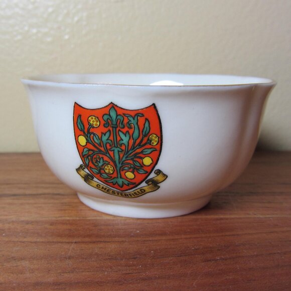 W.H. Goss crested heraldry china vintage Chesterfield teacup (GC057 Grace) - Picture 1 of 8